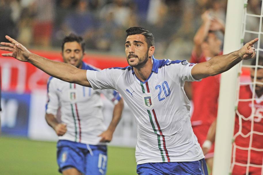 L&#39;esultanza di Graziano Pell: Italia-Malta  finita 1-0 grazie a un suo gol al 24&#39; del secondo tempo. Ansa